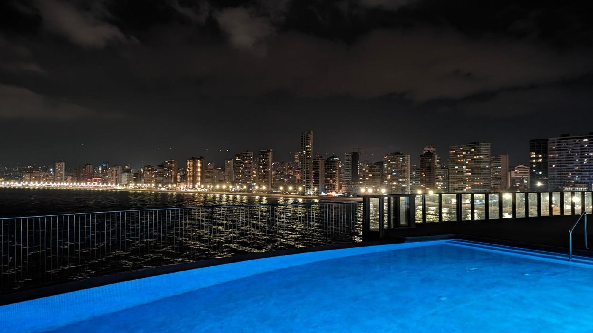 Gemelos Sea Front Apartment Benidorm Eksteriør billede